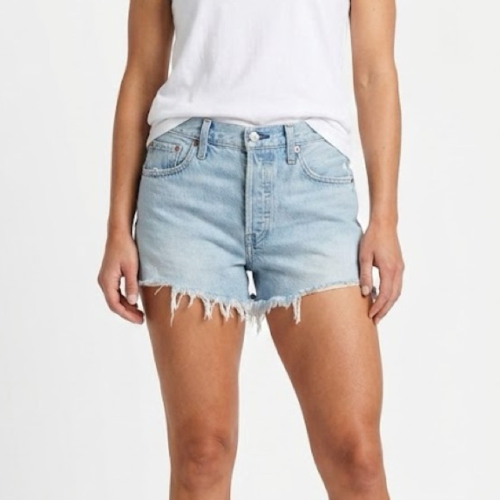 Madewell Relaxed Denim Shorts Women’s Size 32 Light Wash Frayed Hem High Rise